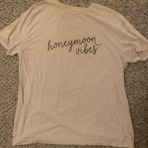XL women’s FR & Co “Honeymoon Vibes” tshirt